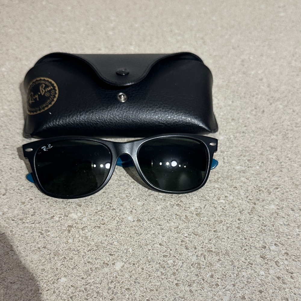 Ray-Ban Black and Silver Sunglasses